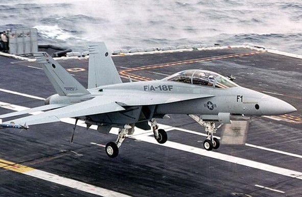 F-18ս